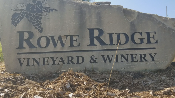 Visit Rowe Ridge Wine Tasting Room near Kansas City